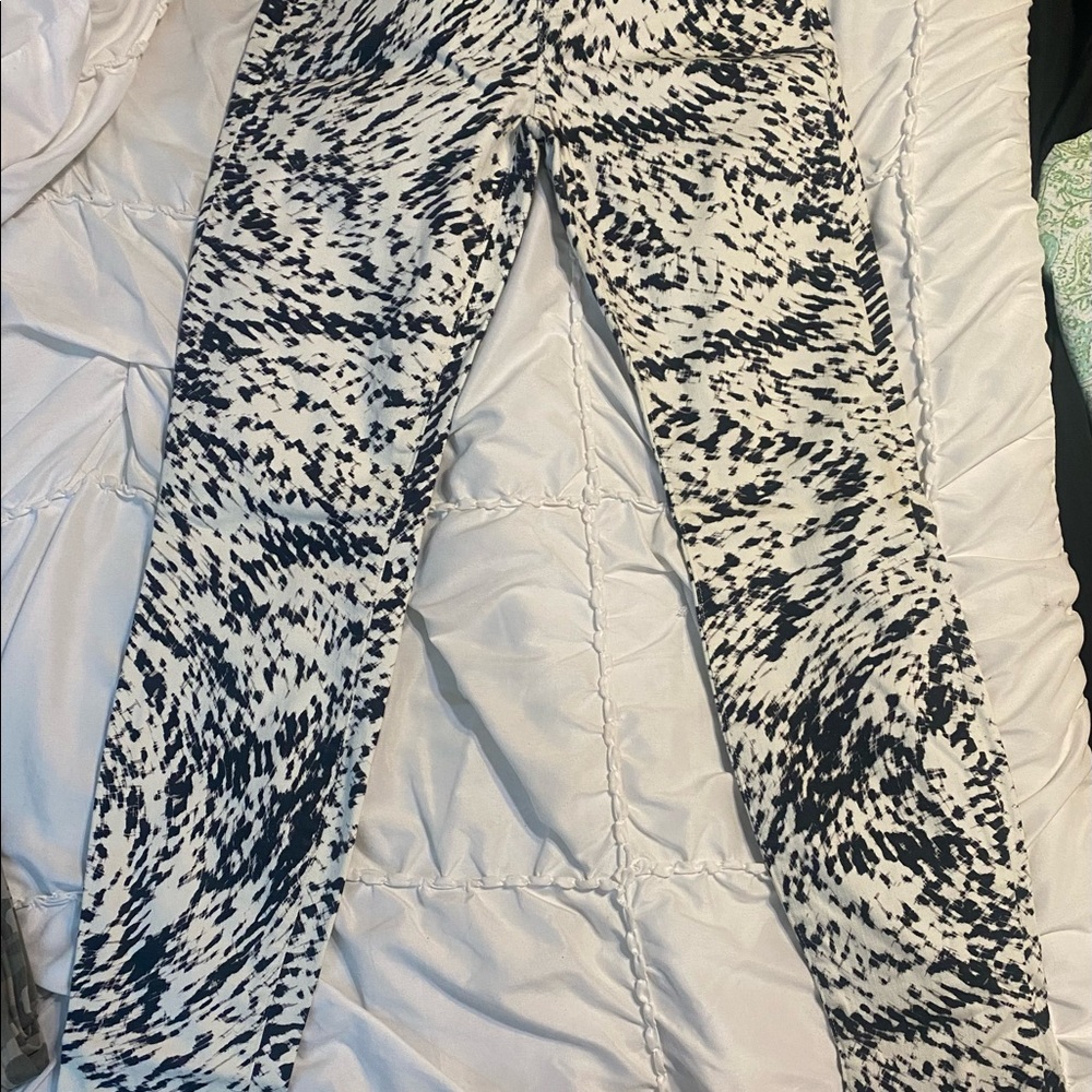 J Brand Mid-Rise SuperSkinny Black/White  Jeans